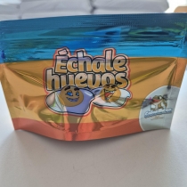 ECHALE HUEVOS